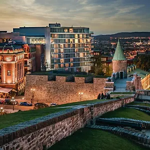 Отель Le Capitole, Квебек